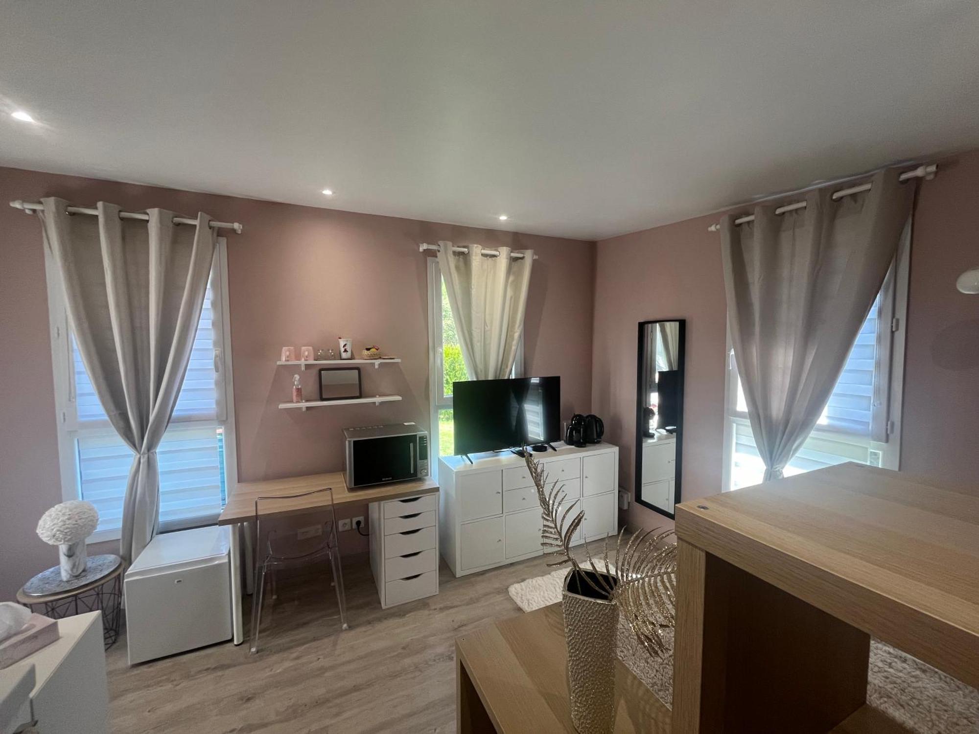 Appartamento Dependance Prive Saint-Thibault-des-Vignes Esterno foto
